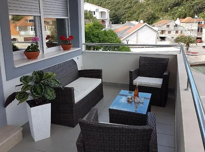 By The Sea Zavalatica, Korcula - 14498 * زافالاتيكا